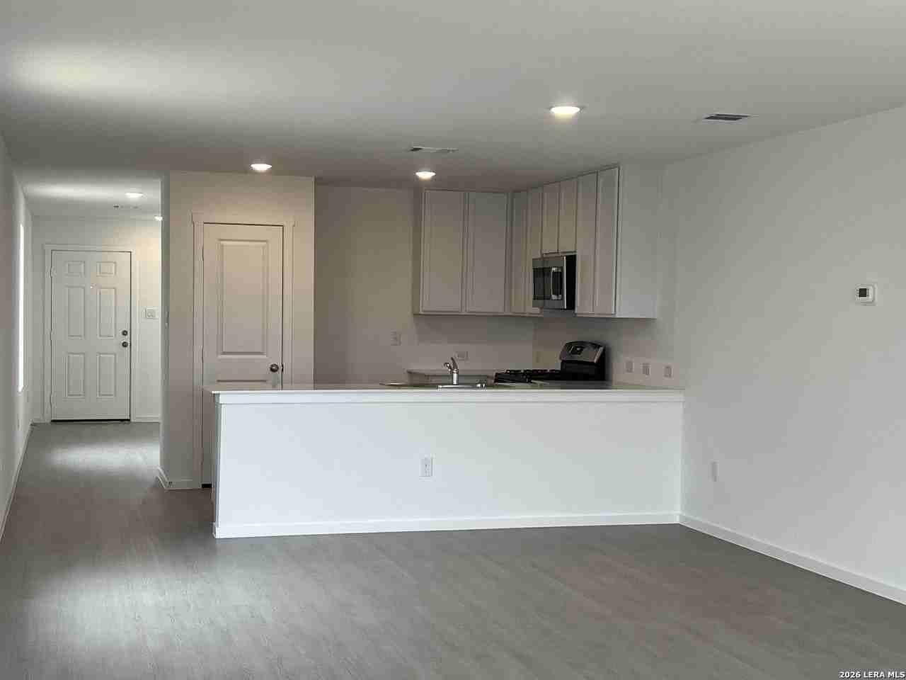 523 Layne Overlook - Photo 5 of 11