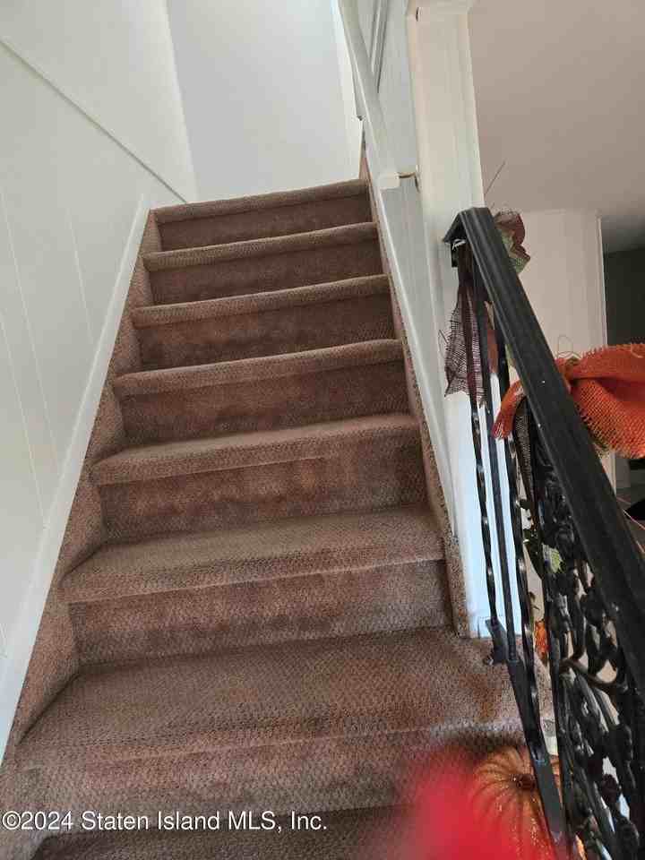 433 Barlow Ave - Photo 4 of 18