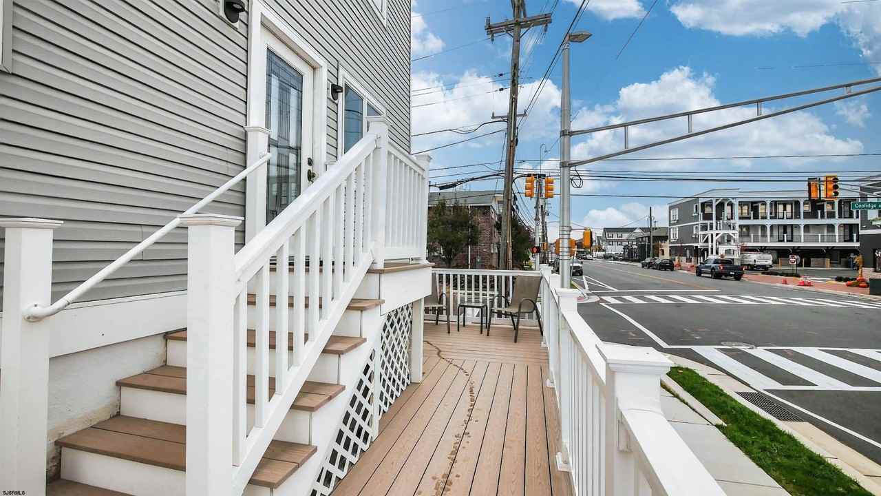 9801 Ventnor Ave - Photo 2 of 26