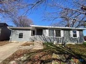 1512 E Barton Ave - Photo 1 of 1