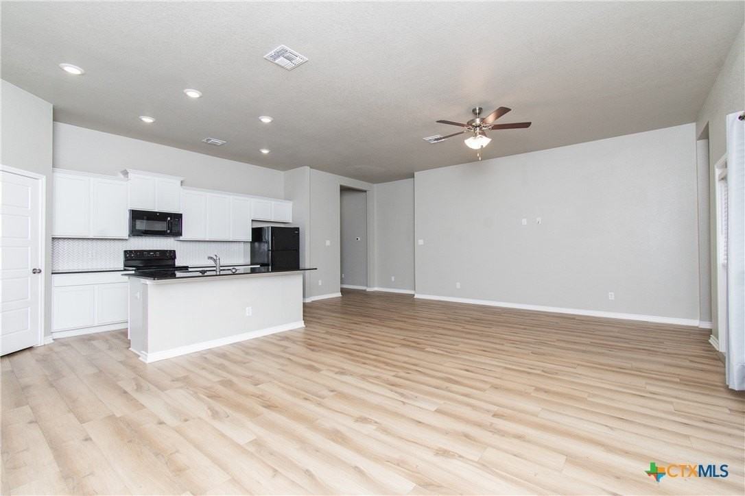 1228 Monte Verde Dr - Photo 4 of 22