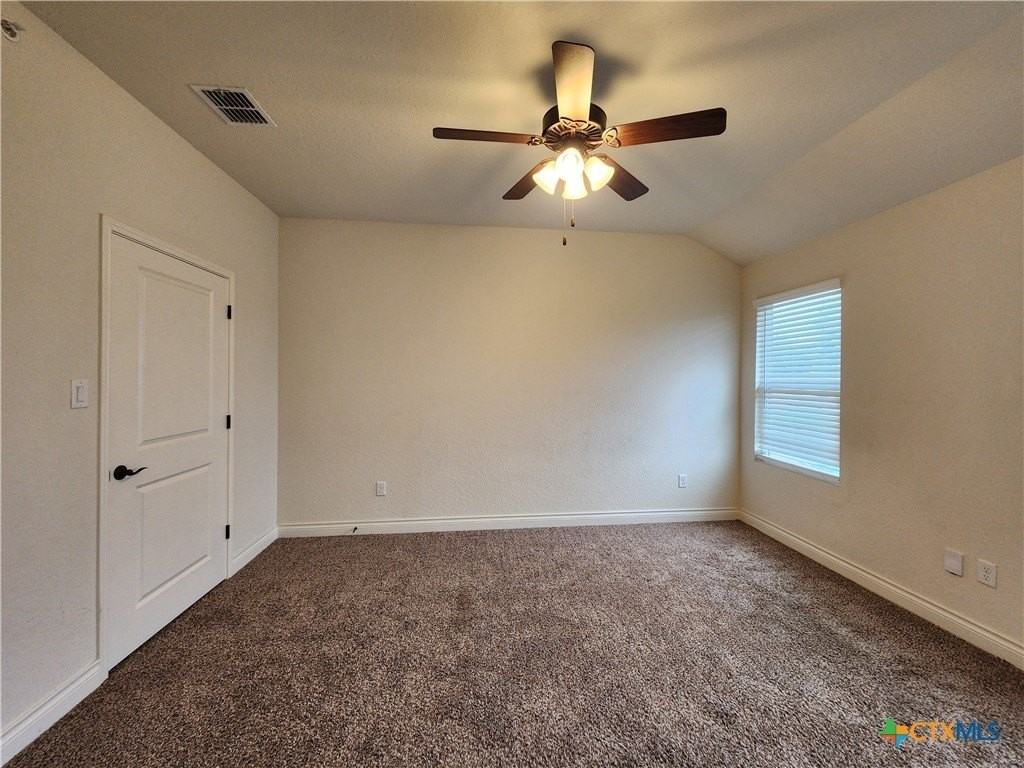 324 Untermaier St - Photo 7 of 21