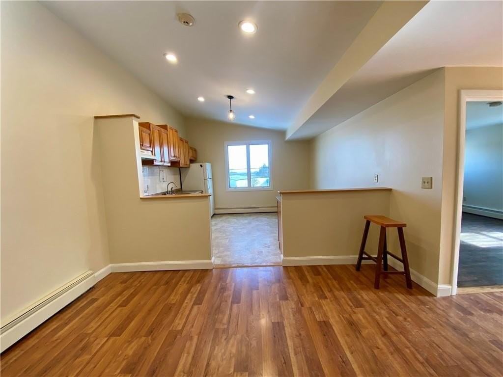 16 Clearview Ave Unit B #B - Photo 5 of 20