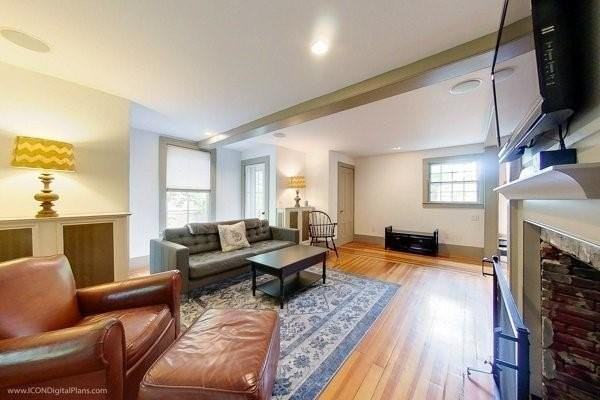 300 Broadway - Photo 3 of 40