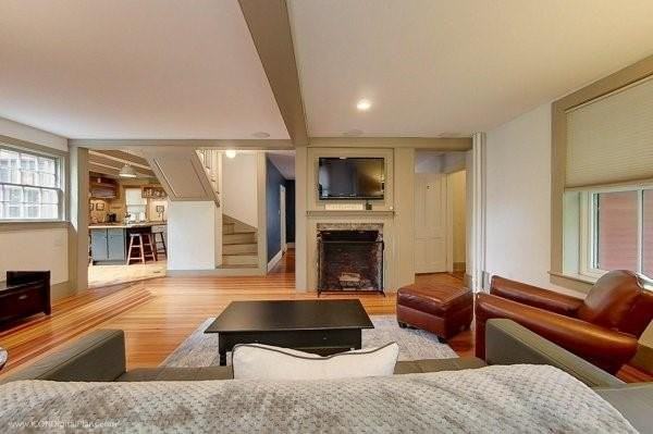 300 Broadway - Photo 6 of 40