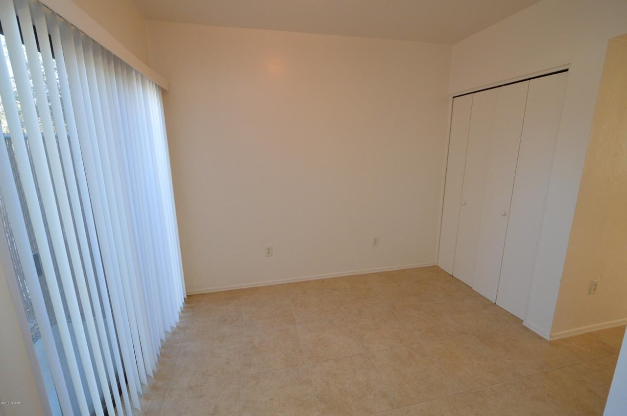 4327 E Bellevue St Unit 2105 #2105 - Photo 3 of 9