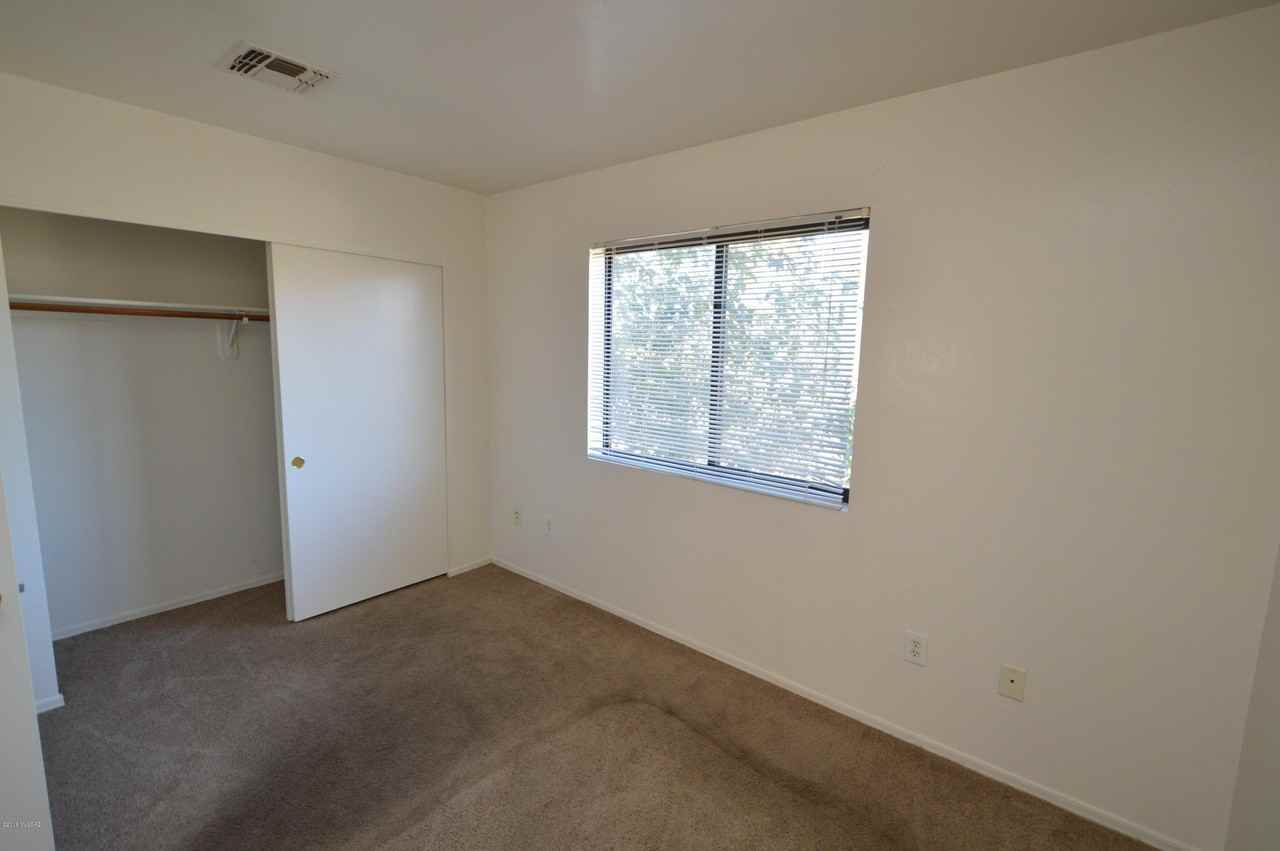 4327 E Bellevue St Unit 2105 #2105 - Photo 6 of 9