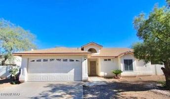 featured image of 3132 W Avenida Isabel