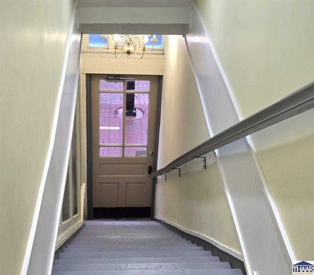 18 W Washington St Apt A - Photo 2 of 12