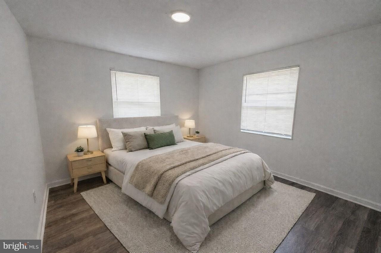 2100 Channing St Ne #1B - Photo 3 of 7