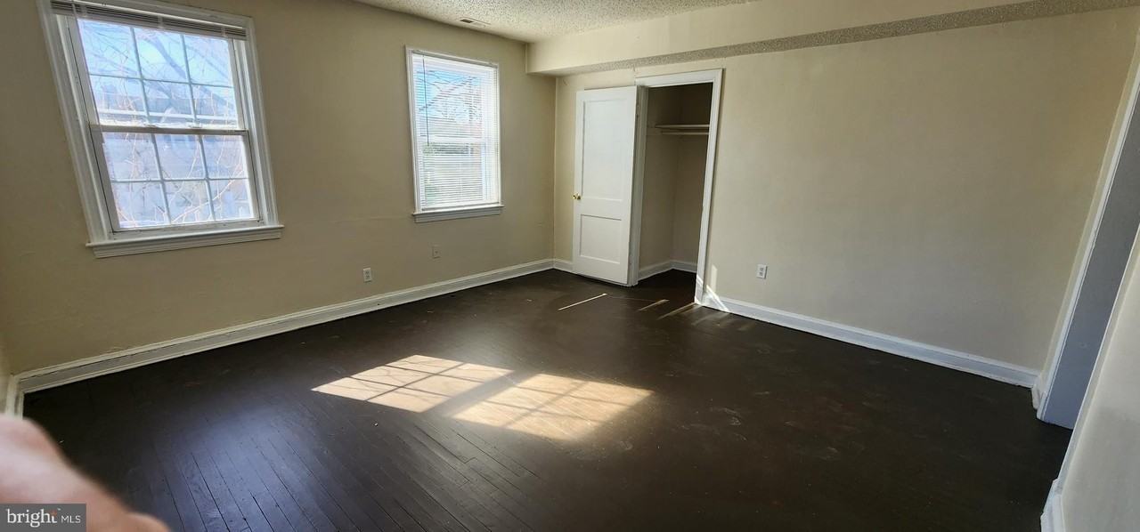 604 Mellon St Se Apt 2 #2 - Photo 7 of 17