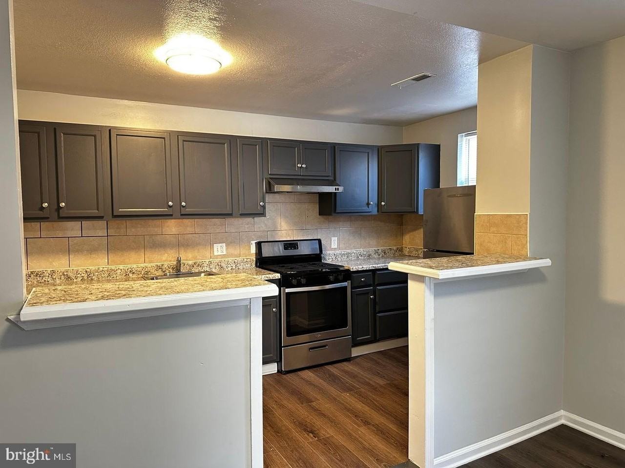 4632 Hillside Rd Se Apt 1 #1 - Photo 3 of 26