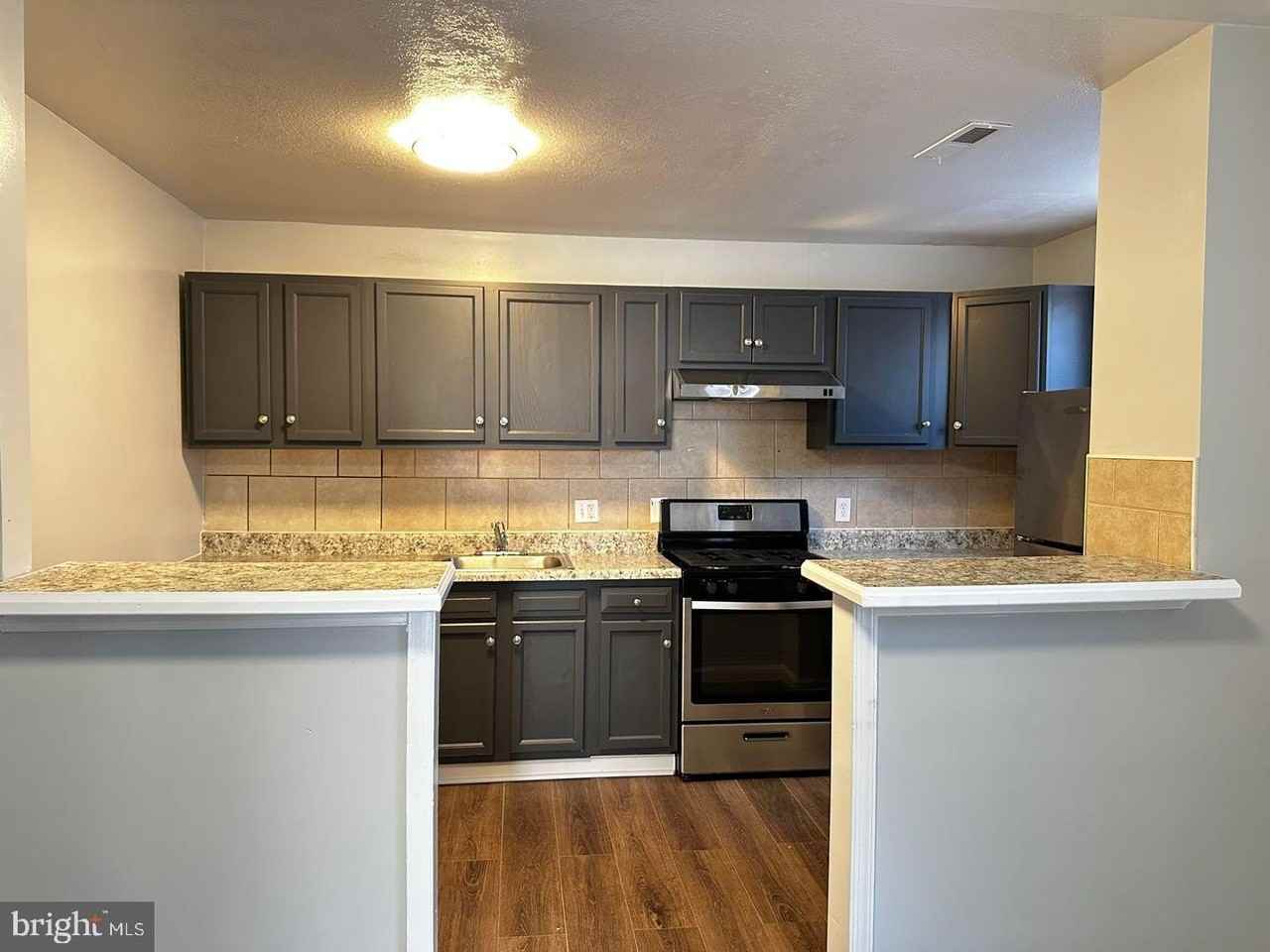 4632 Hillside Rd Se Apt 1 #1 - Photo 6 of 26