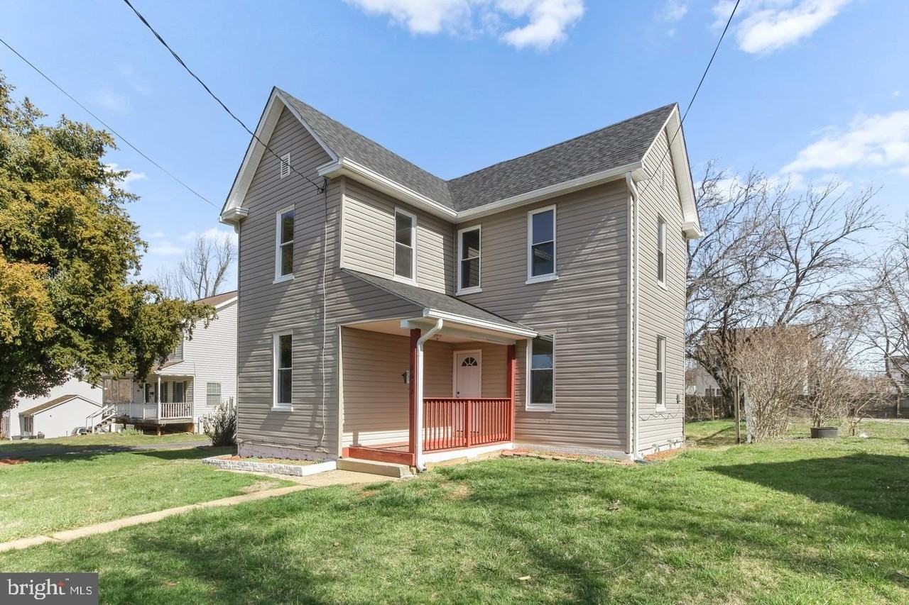 6613 Fairmount Ave - Photo 2 of 32