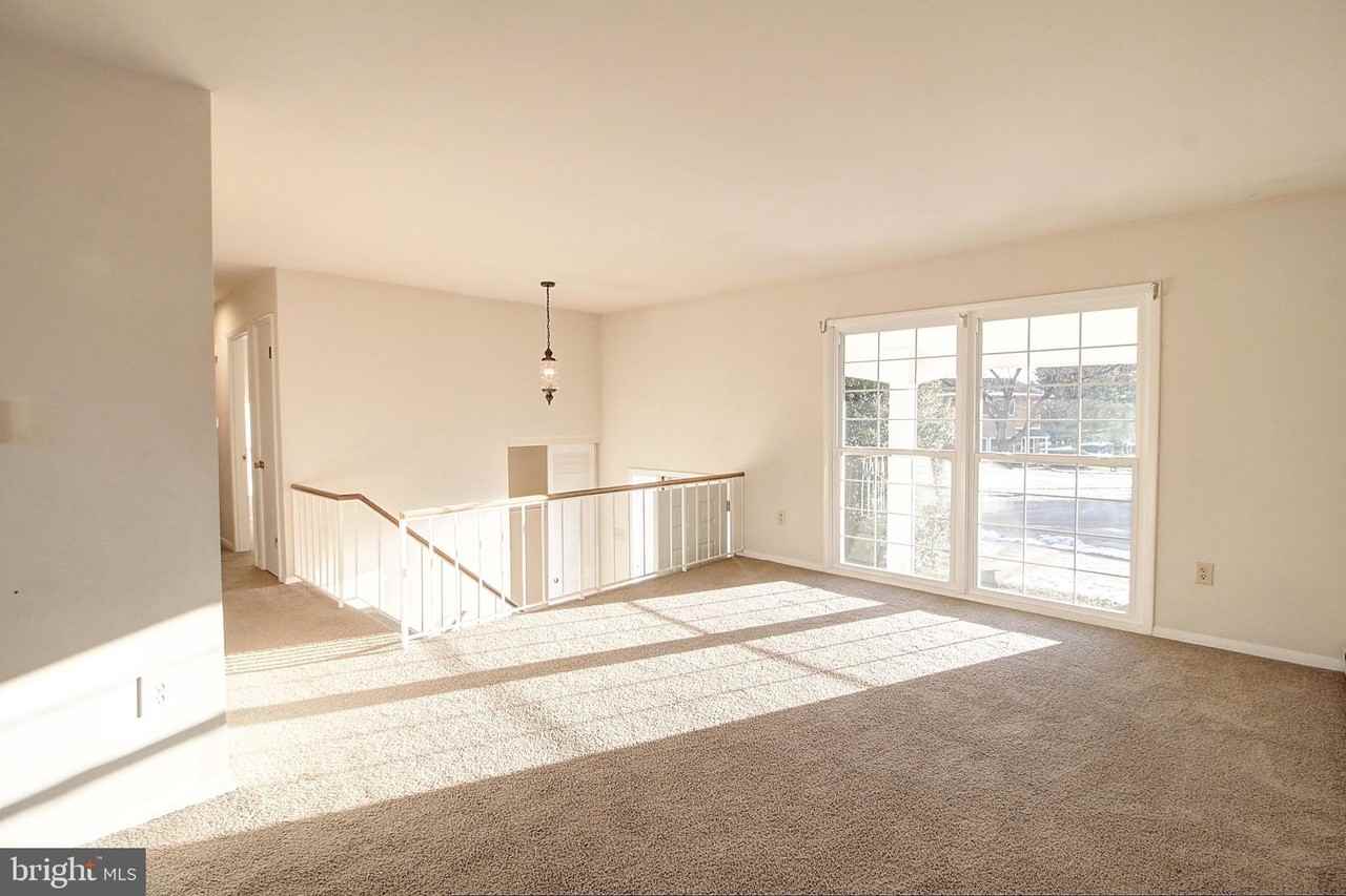 1411 W 12th St - Photo 3 of 16