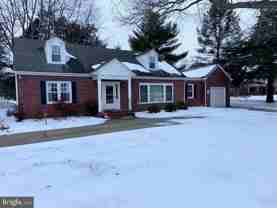 615 N Washington St - Photo 1 of 1