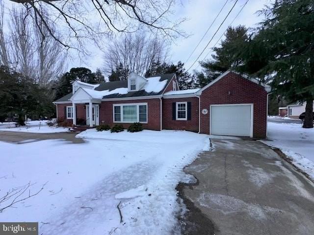 615 N Washington St - Photo 2 of 10