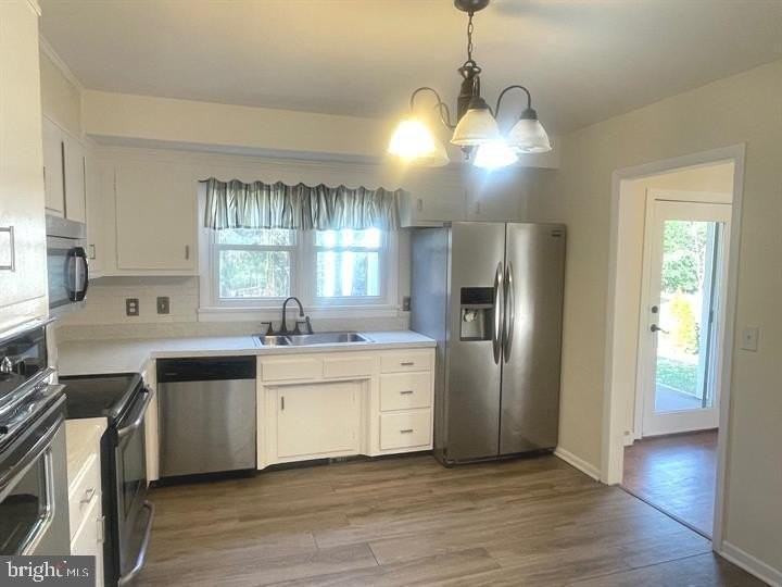 13008 Woodburn Dr - Photo 3 of 19