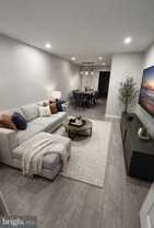 633 Clinton St - Photo 1 of 1