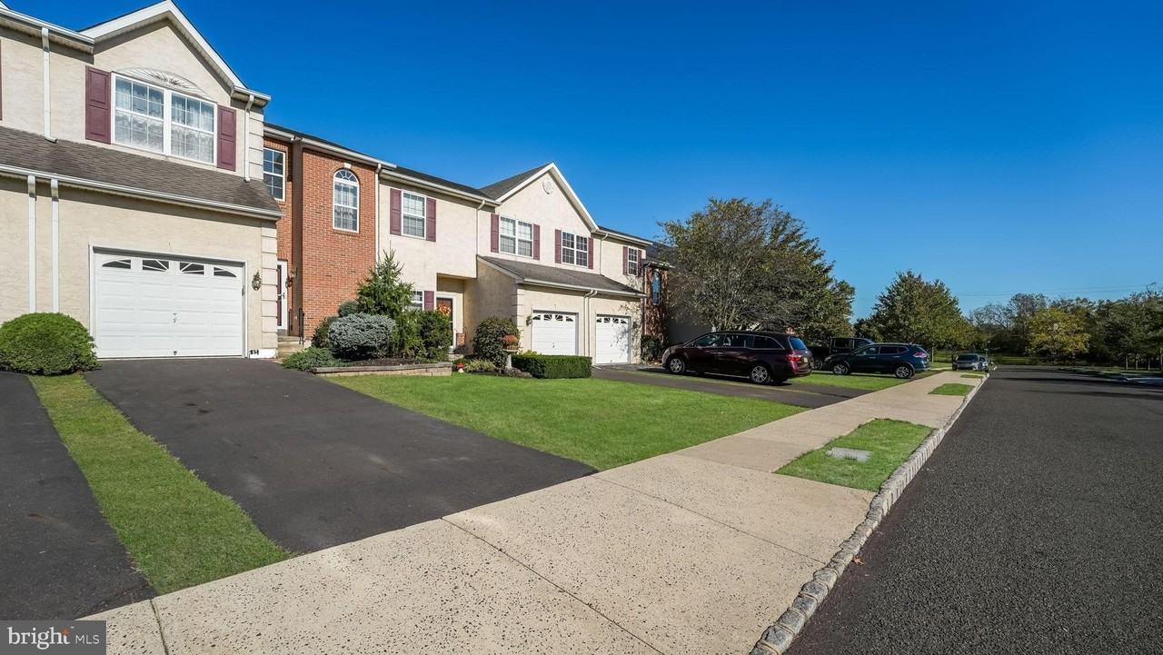 435 Buchanan Rd - Photo 3 of 32