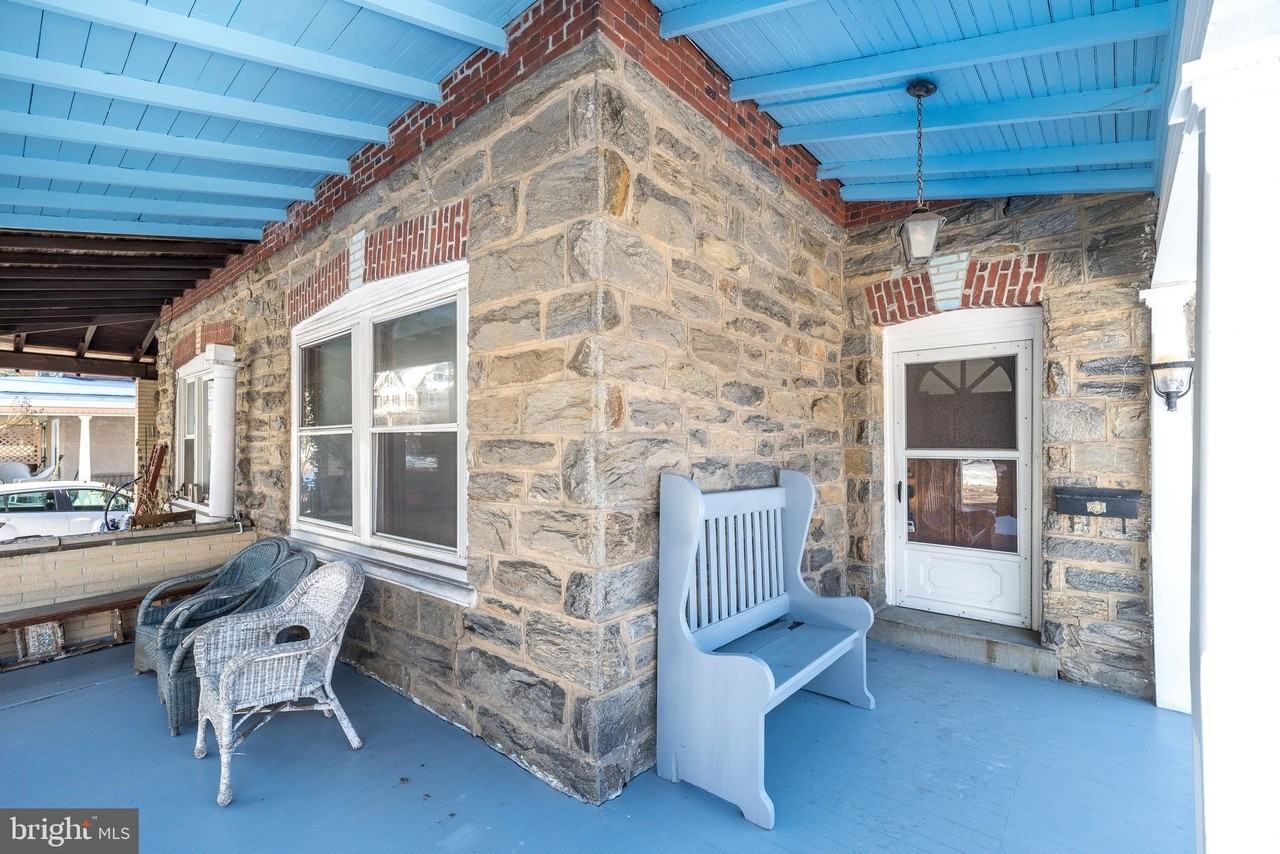 7738 Ardleigh St - Photo 7 of 50