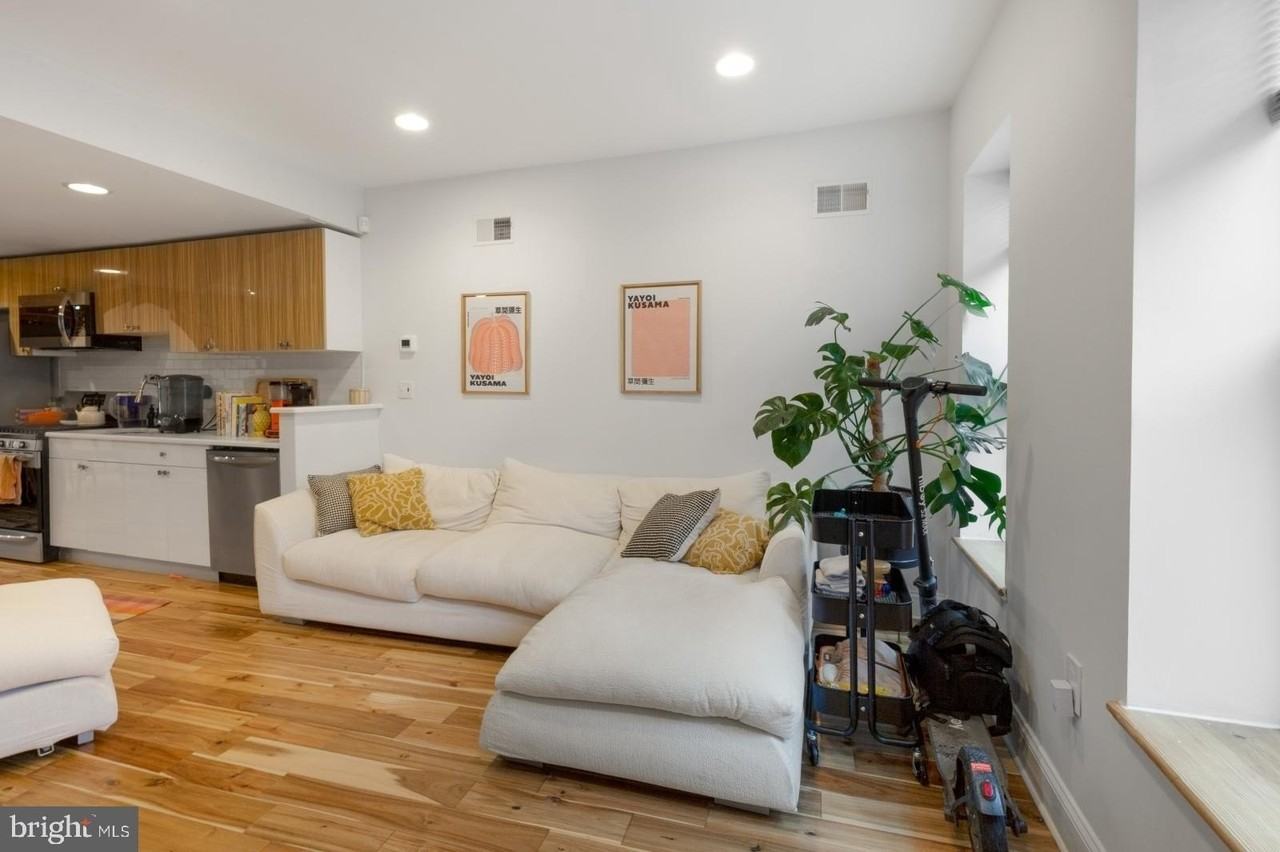 2322 Wilder St - Photo 2 of 29