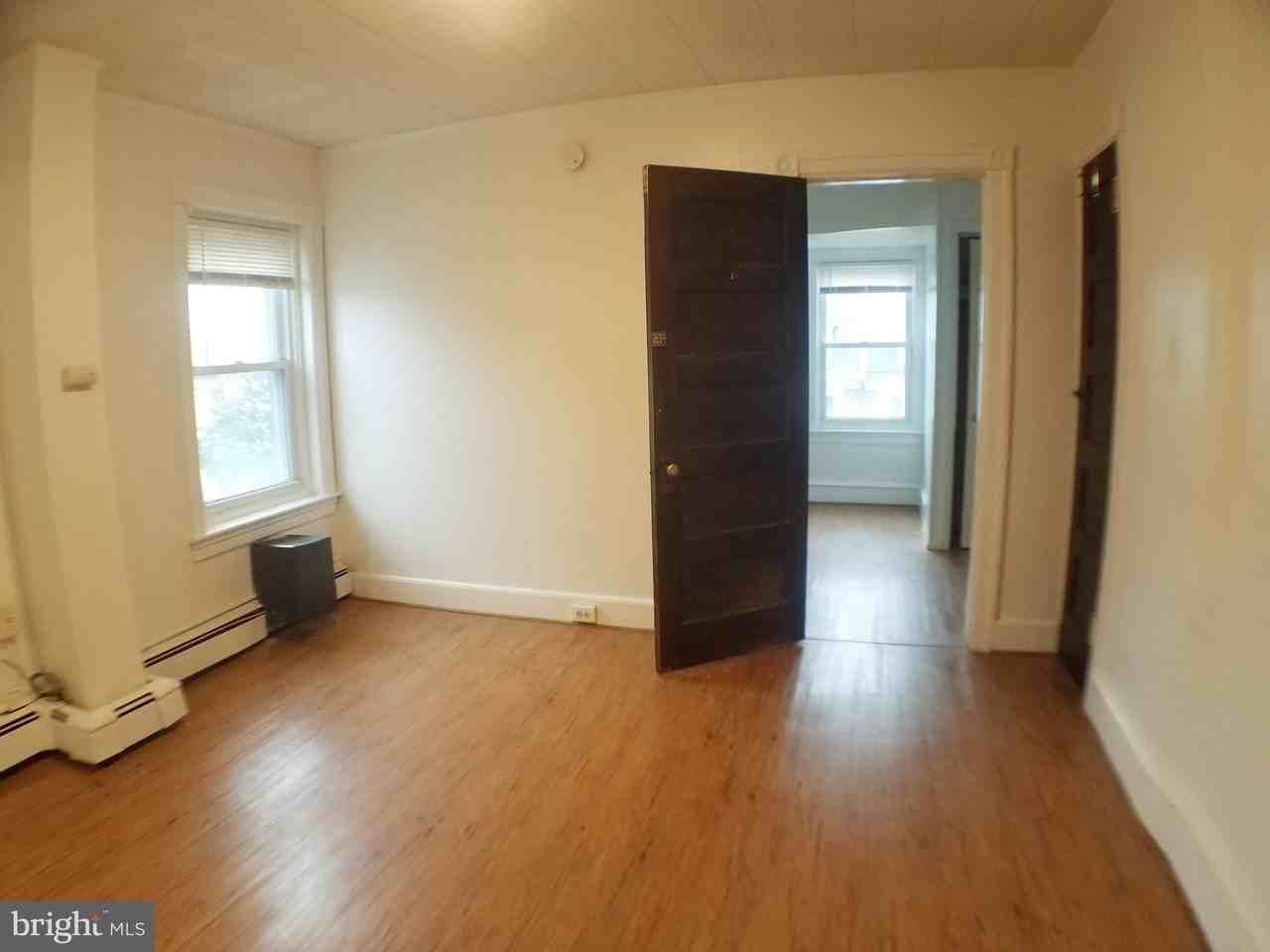 465 Gerhard St Apt 3 #3 - Photo 3 of 14