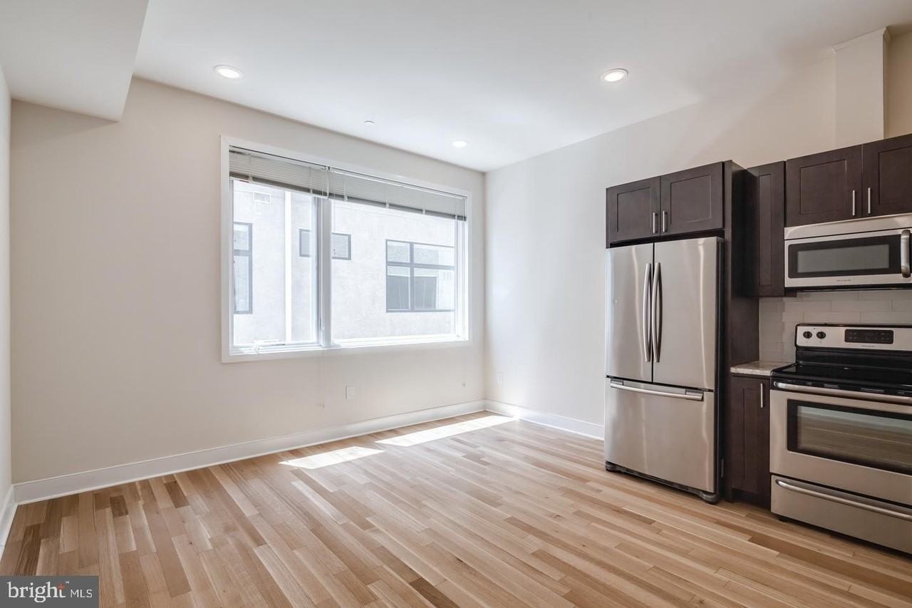 1430 South St #202 - Photo 3 of 11