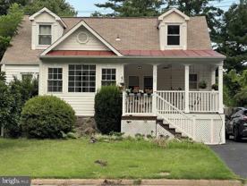 10712 Warwick Ave - Photo 1 of 1