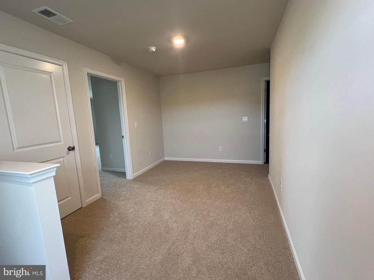 5207 Crooked Ln - Photo 7 of 16