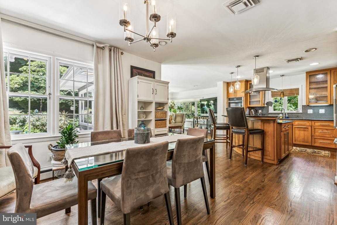 1506 Woodacre Dr - Photo 4 of 13