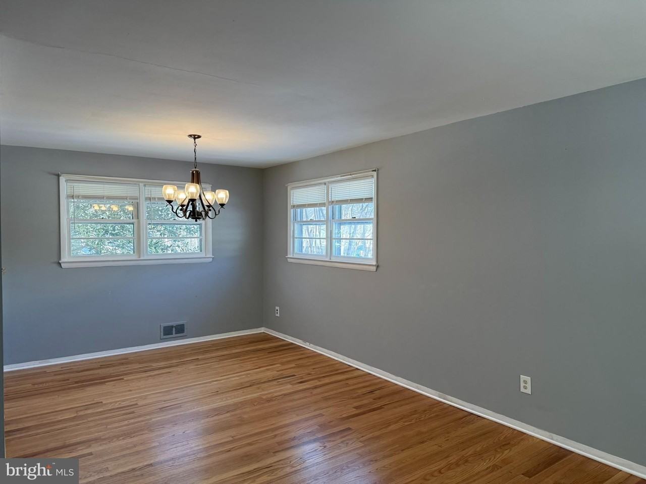 9120 Peabody St - Photo 5 of 11