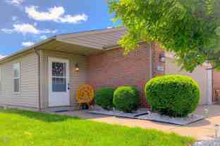 142 Overbrook Dr - Photo 1 of 1