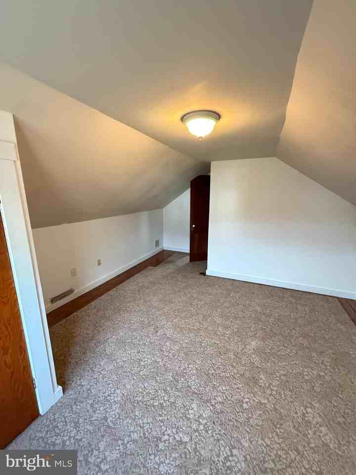 11 Strawberry Ln - Photo 6 of 27