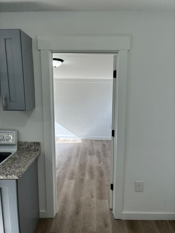 4907 Unionville Rd - Photo 3 of 13