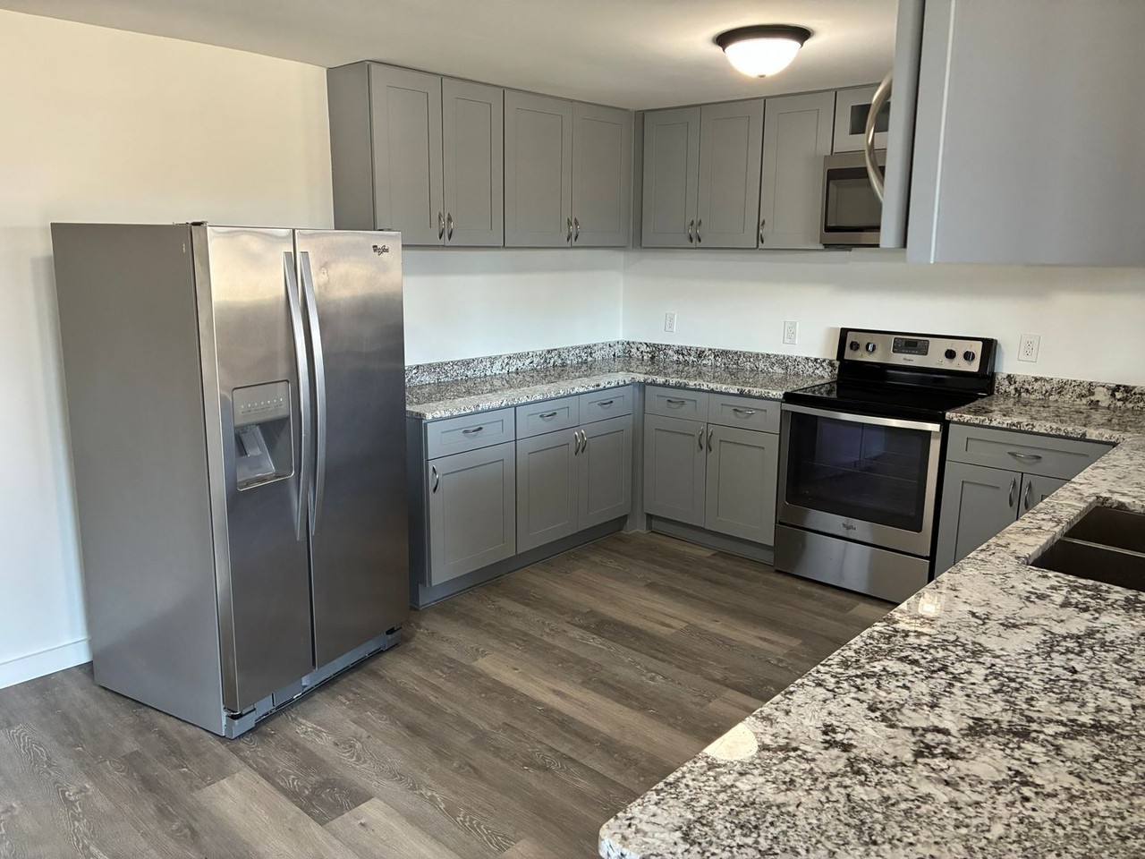 4729 Boyd Griffin Rd - Photo 3 of 27