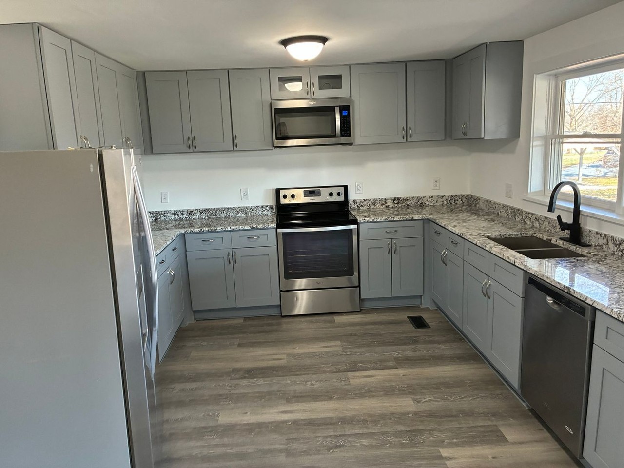 4729 Boyd Griffin Rd - Photo 4 of 27