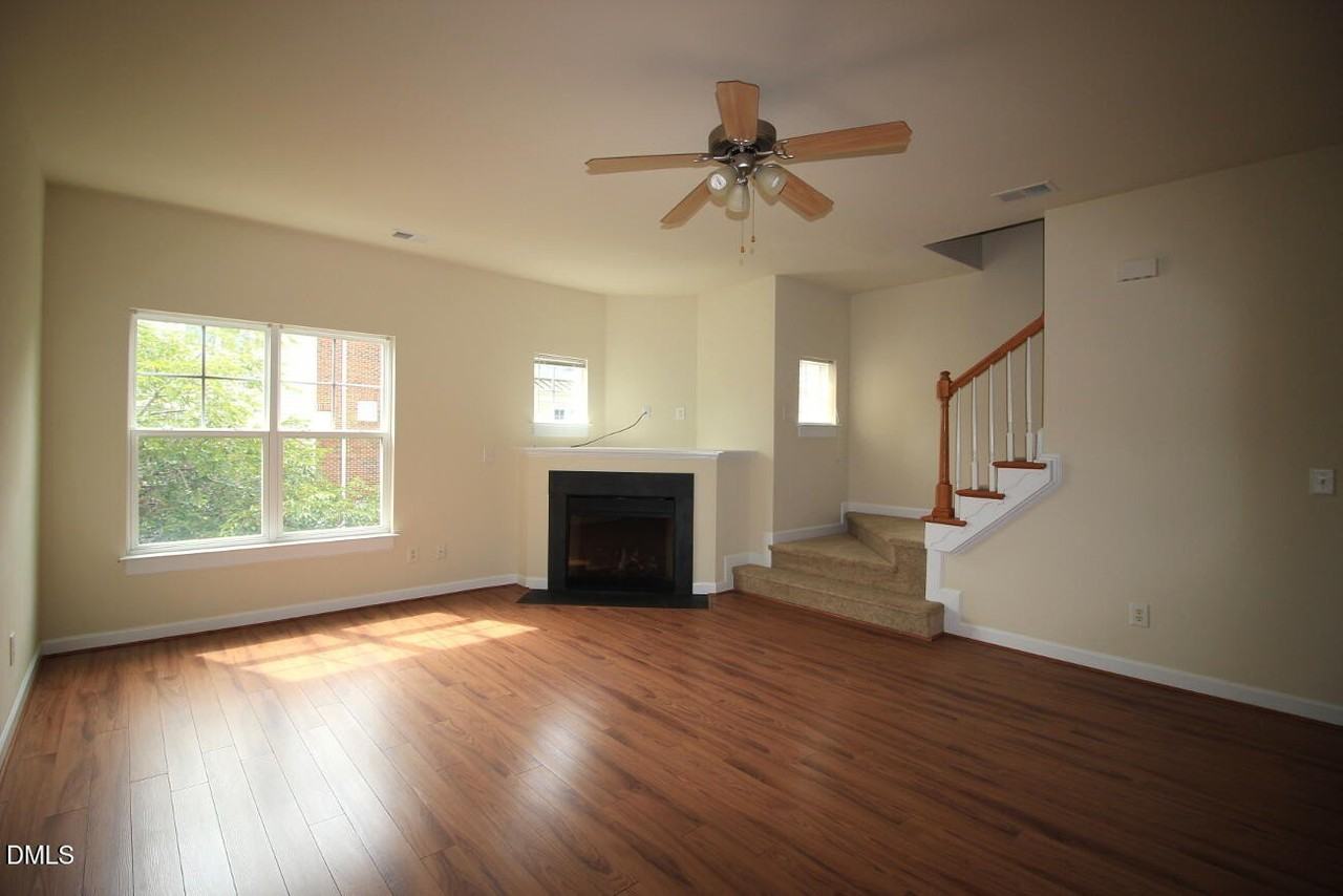 3705 Glenhaven Rd - Photo 4 of 21