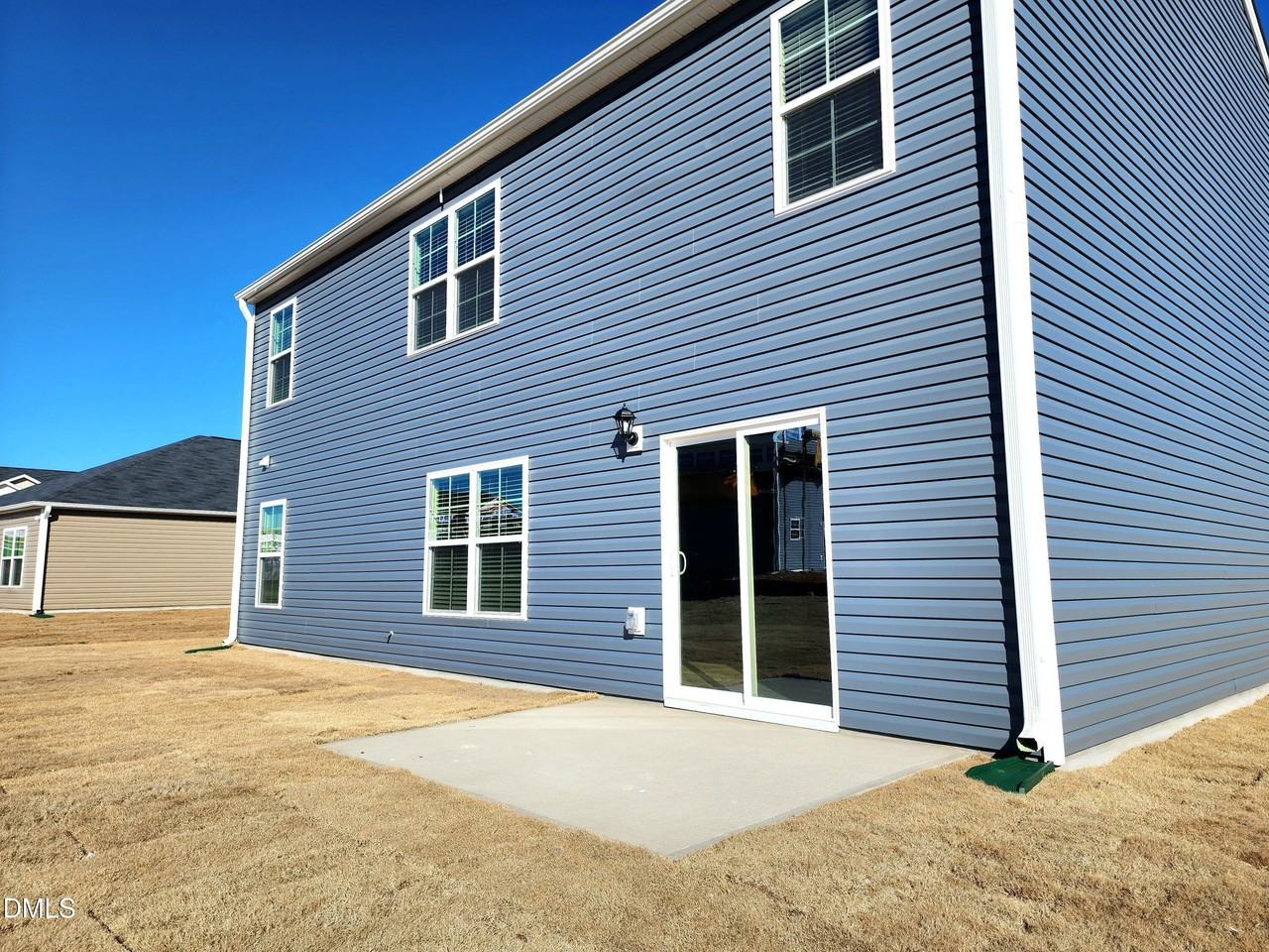 Leven Dr - Photo 4 of 32