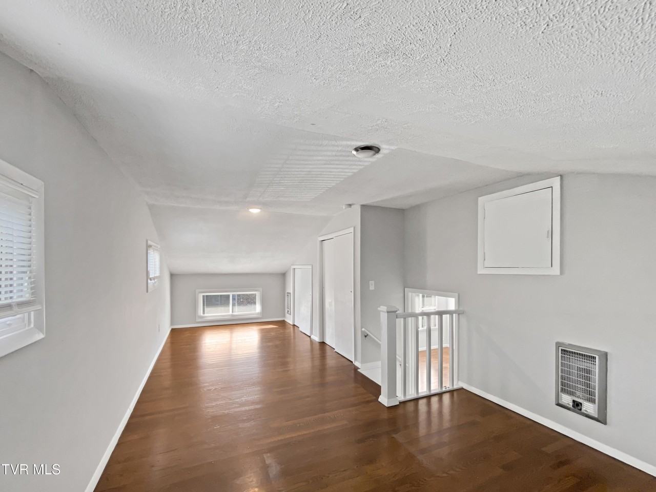 905 Sevier St Apt D #D - Photo 7 of 12