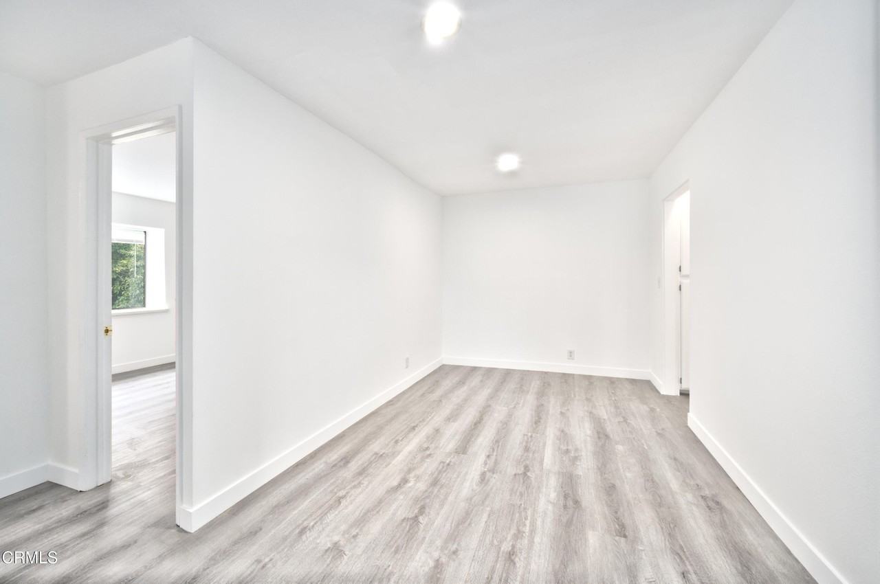 5321 Colodny Dr #11 - Photo 6 of 15