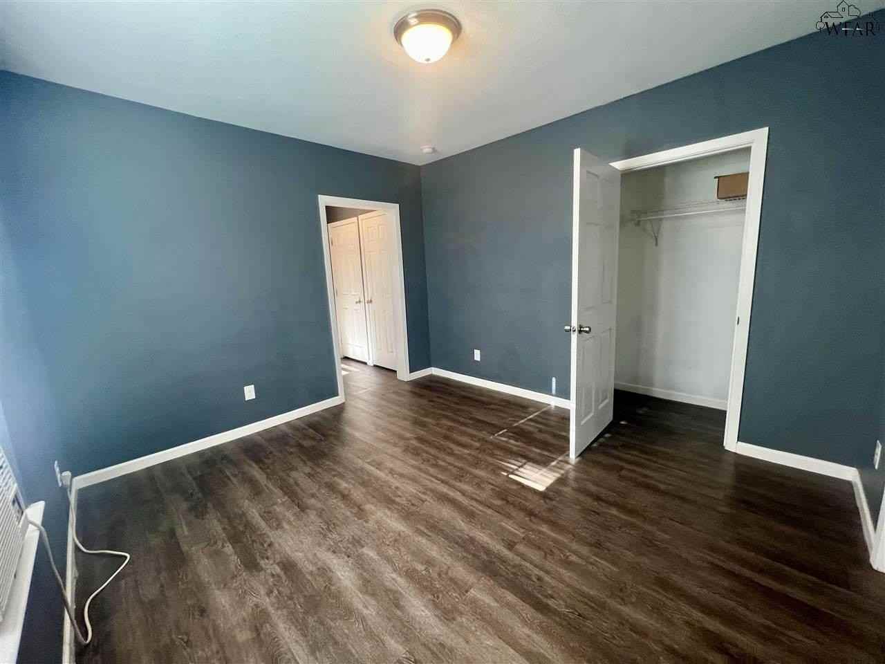 1102 Bluff St - Photo 5 of 8