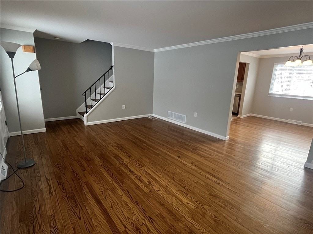 8239 Elaine Dr - Photo 4 of 17