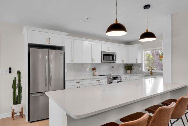 14396 Aqua Vista Rd N - Photo 5 of 8