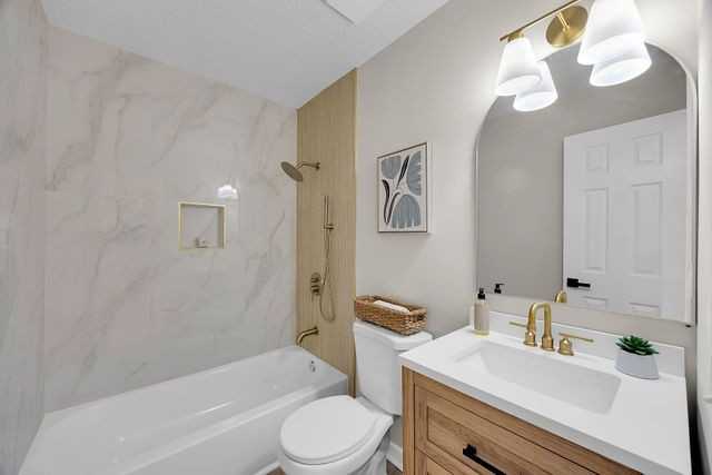 14396 Aqua Vista Rd N - Photo 6 of 8