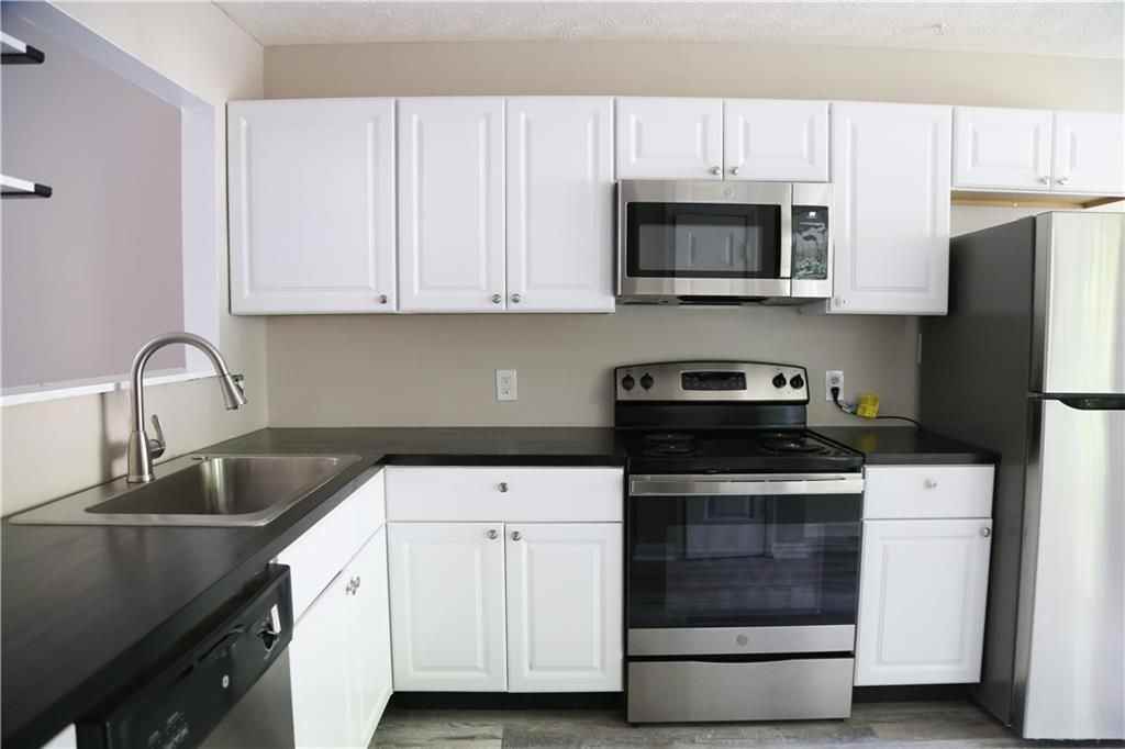 5141 Farm Place Dr Ne - Photo 5 of 9