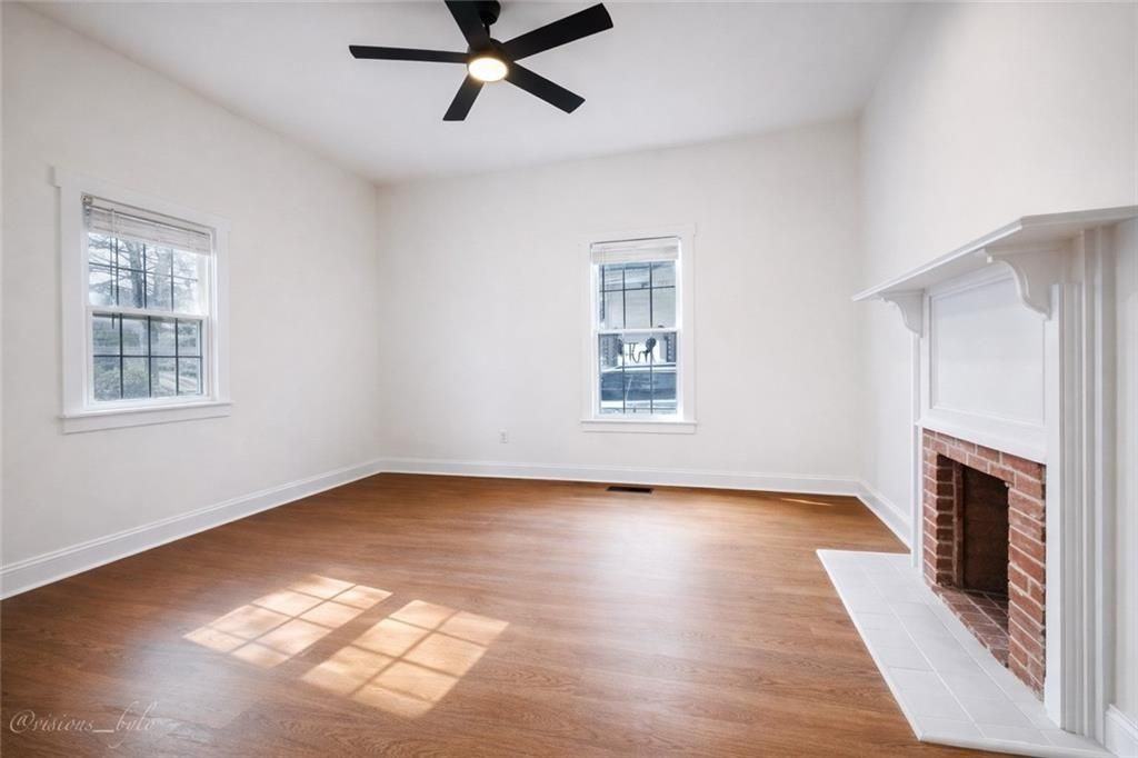 1039 Astor Ave Sw - Photo 4 of 18