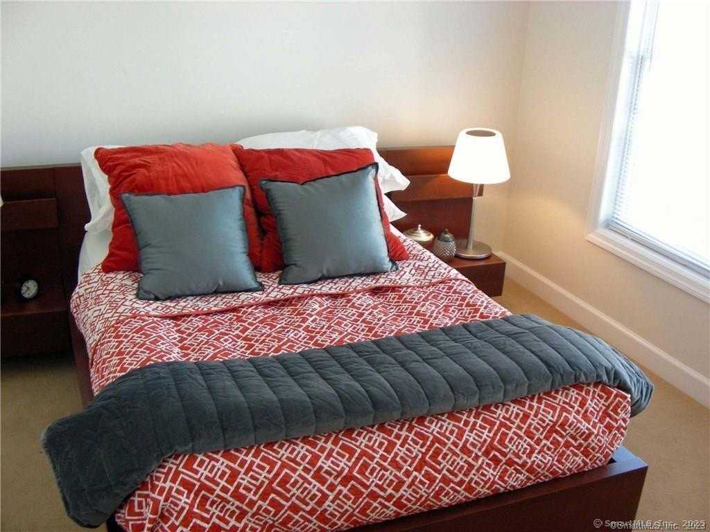 1 Birch Dr Apt G1 #G1 - Photo 7 of 14