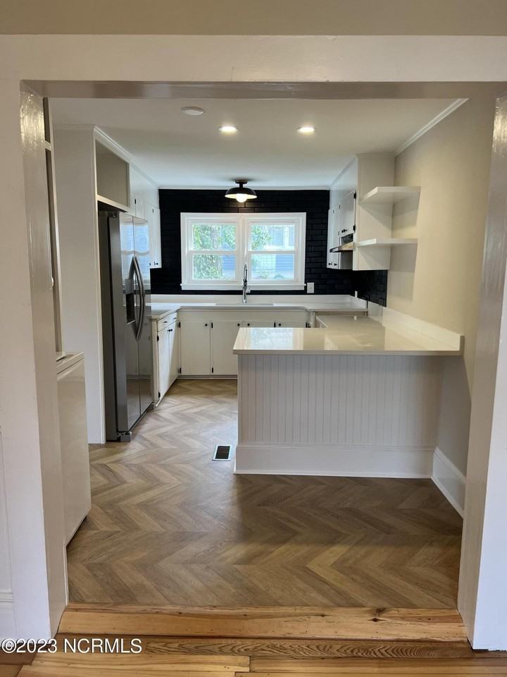 145 E Vermont Ave Unit A #A - Photo 2 of 18