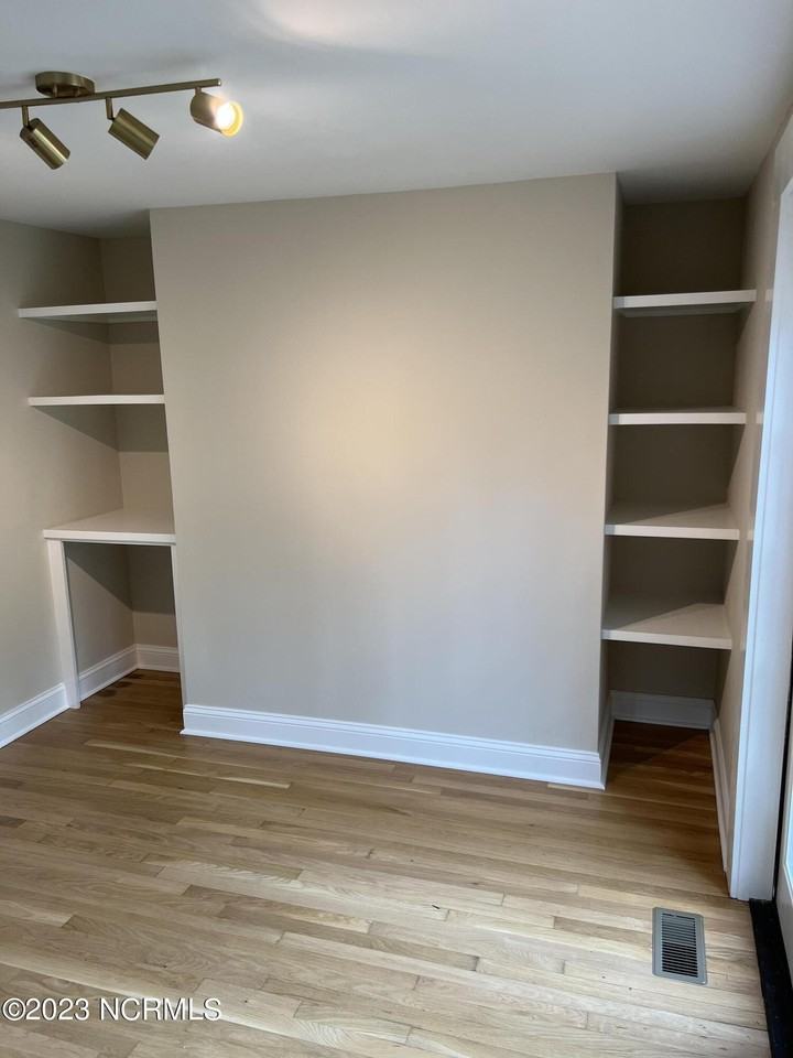 145 E Vermont Ave Unit A #A - Photo 4 of 18